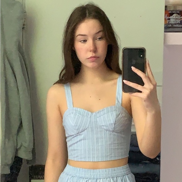 karleycavelle